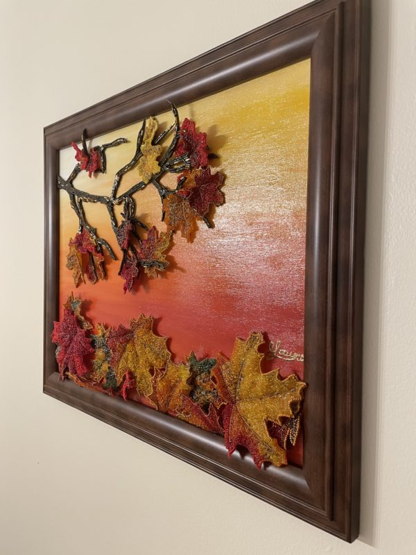 3D bead work featuring a branch with autumnal leaves. Maria Laura Art